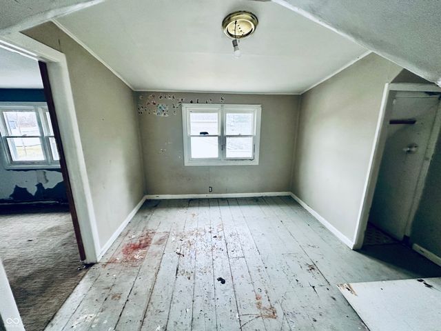 2520 S Andrews Road, Yorktown, IN 47396