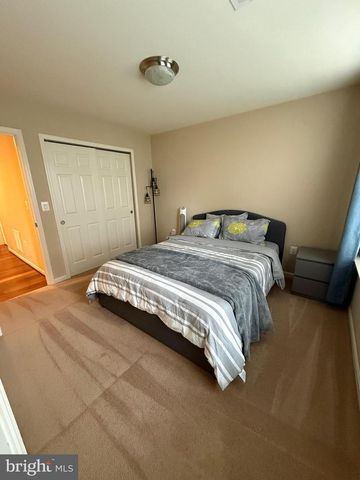 44131 PUMA SQ, Chantilly, VA 20152