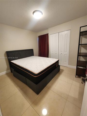 12193 SW 10th St 2, Miami, FL 33184