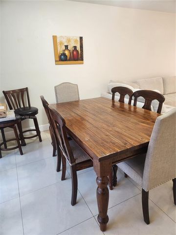 12193 SW 10th St 2, Miami, FL 33184