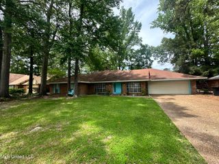 408 Millrun Road, Brandon, MS 39047