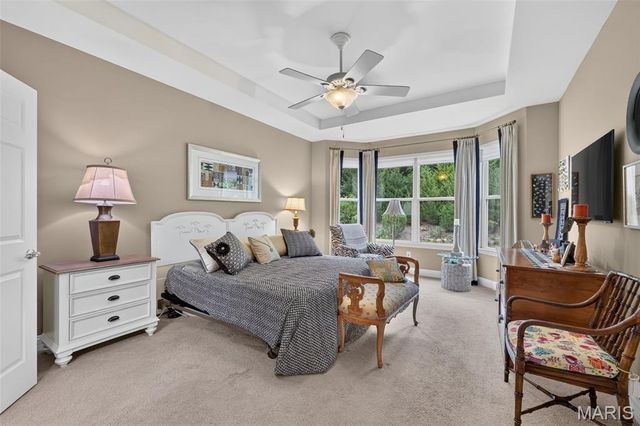 571 Owls Perch Drive, Lake St Louis, MO 63367