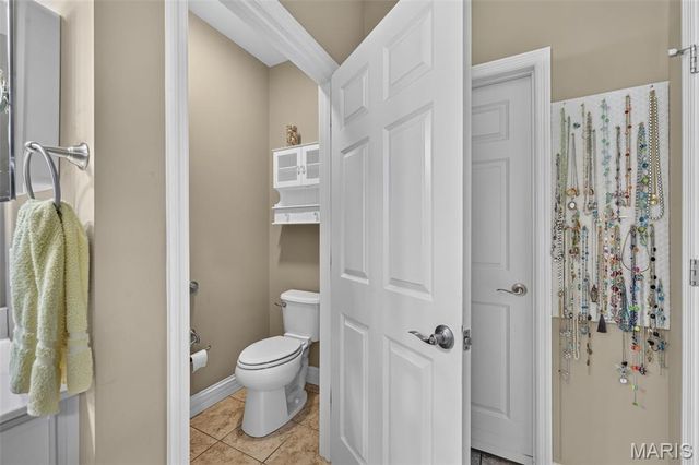 571 Owls Perch Drive, Lake St Louis, MO 63367