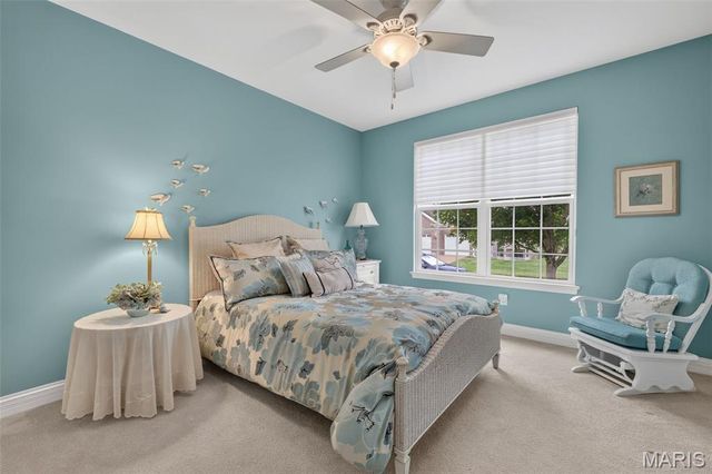 571 Owls Perch Drive, Lake St Louis, MO 63367