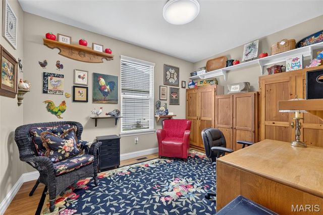 571 Owls Perch Drive, Lake St Louis, MO 63367