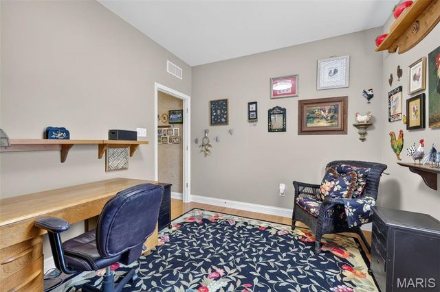 571 Owls Perch Drive, Lake St Louis, MO 63367