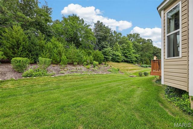 571 Owls Perch Drive, Lake St Louis, MO 63367