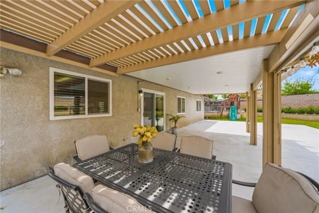 2395 W Chatka Lane, San Bernardino, CA 92410