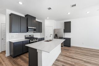 963 Mansfield Street, Houston, TX 77091