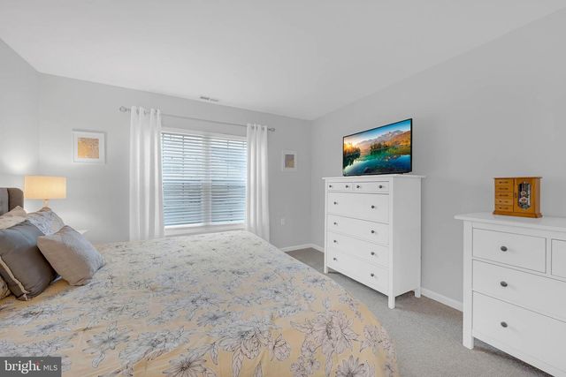 2845 DONEGAL DR, Macungie, PA 18062