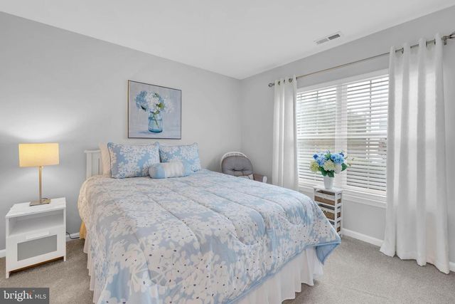 2845 DONEGAL DR, Macungie, PA 18062