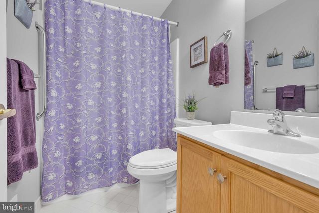 2845 DONEGAL DR, Macungie, PA 18062