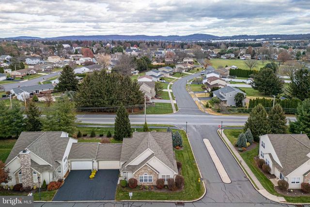 2845 DONEGAL DR, Macungie, PA 18062