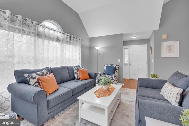 2845 DONEGAL DR, Macungie, PA 18062