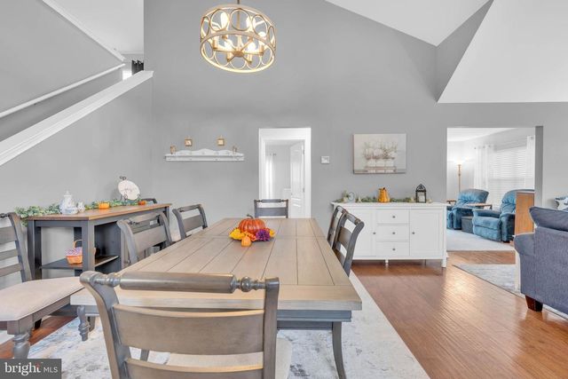 2845 DONEGAL DR, Macungie, PA 18062