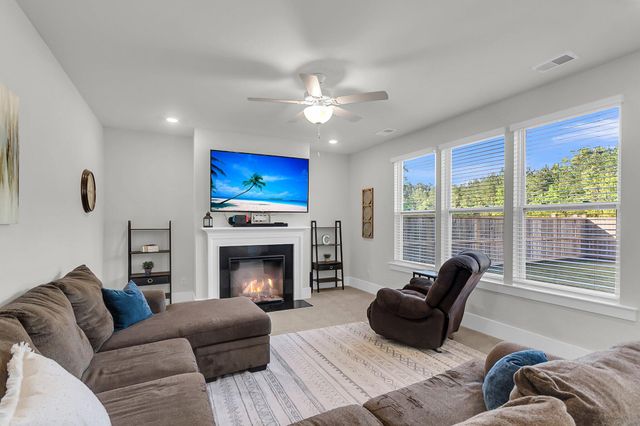 1541 Homecoming Boulevard, Ravenel, SC 29470