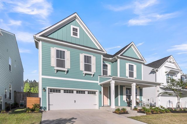 1541 Homecoming Boulevard, Ravenel, SC 29470