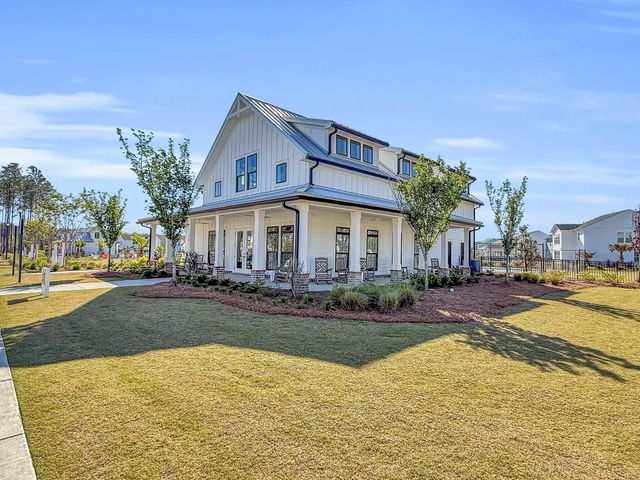 1541 Homecoming Boulevard, Ravenel, SC 29470