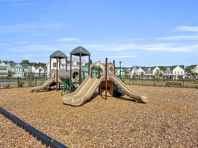 1541 Homecoming Boulevard, Ravenel, SC 29470