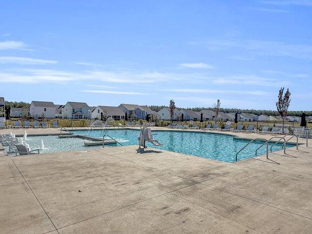 1541 Homecoming Boulevard, Ravenel, SC 29470