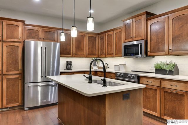 1605 Windsor Way, Fort Calhoun, NE 68023