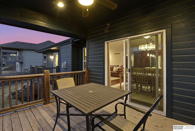 1605 Windsor Way, Fort Calhoun, NE 68023