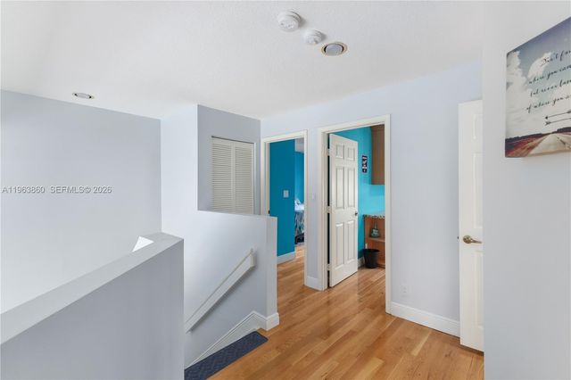 15832 SW 10th St, Pembroke Pines, FL 33027