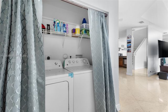 15832 SW 10th St, Pembroke Pines, FL 33027