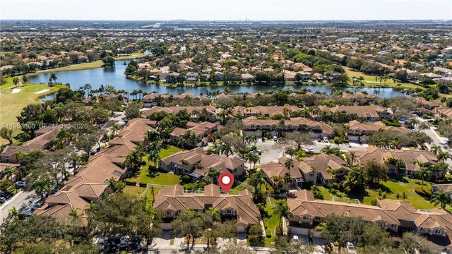 15832 SW 10th St, Pembroke Pines, FL 33027
