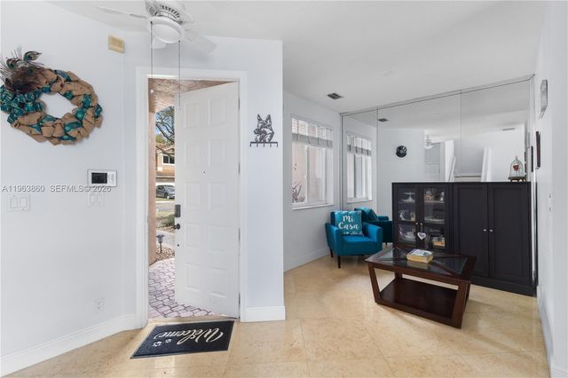 15832 SW 10th St, Pembroke Pines, FL 33027