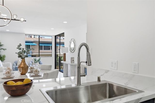1140 E Ocean Boulevard 109, Long Beach, CA 90802