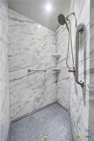 8713 Oakbend Cove, Temple, TX 76502