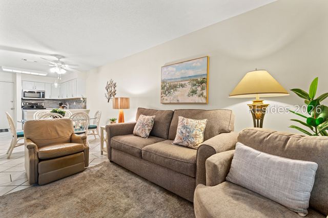 45 Folly Field Rd Apt 3G, Hilton Head Island, SC 29928