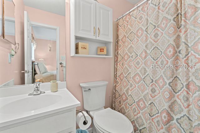 45 Folly Field Rd Apt 3G, Hilton Head Island, SC 29928