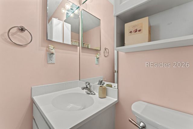 45 Folly Field Rd Apt 3G, Hilton Head Island, SC 29928