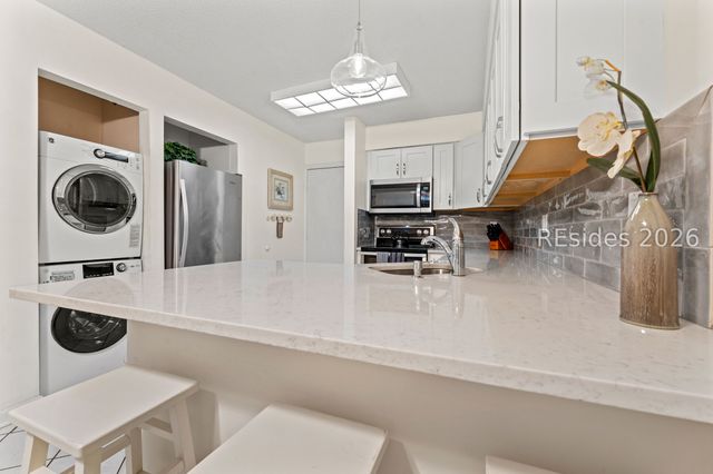 45 Folly Field Rd Apt 3G, Hilton Head Island, SC 29928