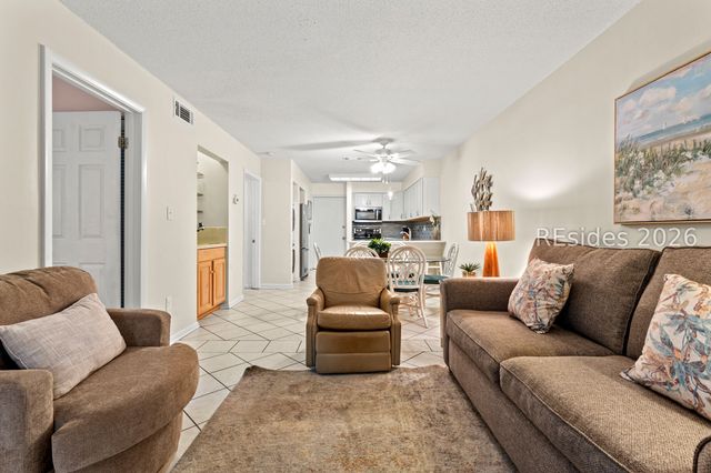 45 Folly Field Rd Apt 3G, Hilton Head Island, SC 29928