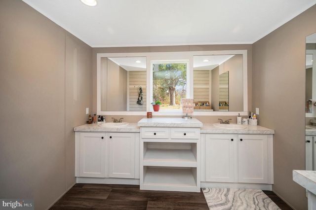 5120 BURR HILL RD, Rhoadesville, VA 22542