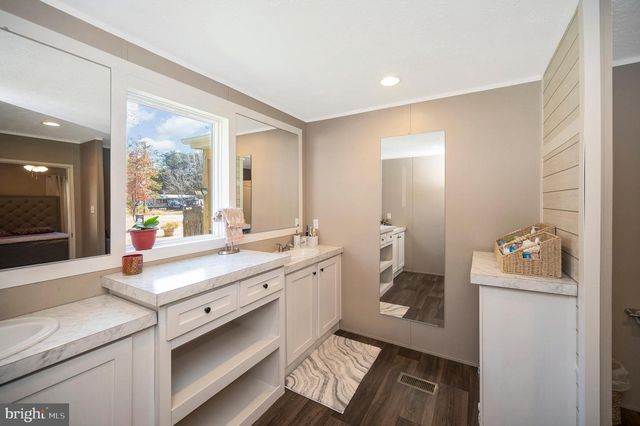 5120 BURR HILL RD, Rhoadesville, VA 22542