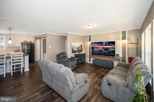 5120 BURR HILL RD, Rhoadesville, VA 22542