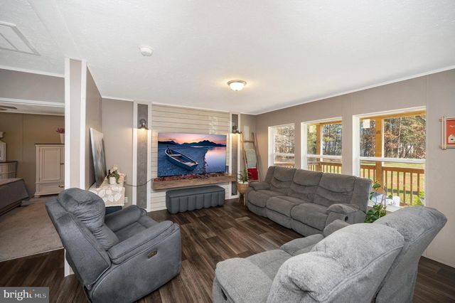 5120 BURR HILL RD, Rhoadesville, VA 22542