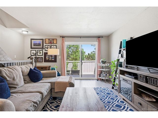 6916 S Broadway, Littleton, CO 80122