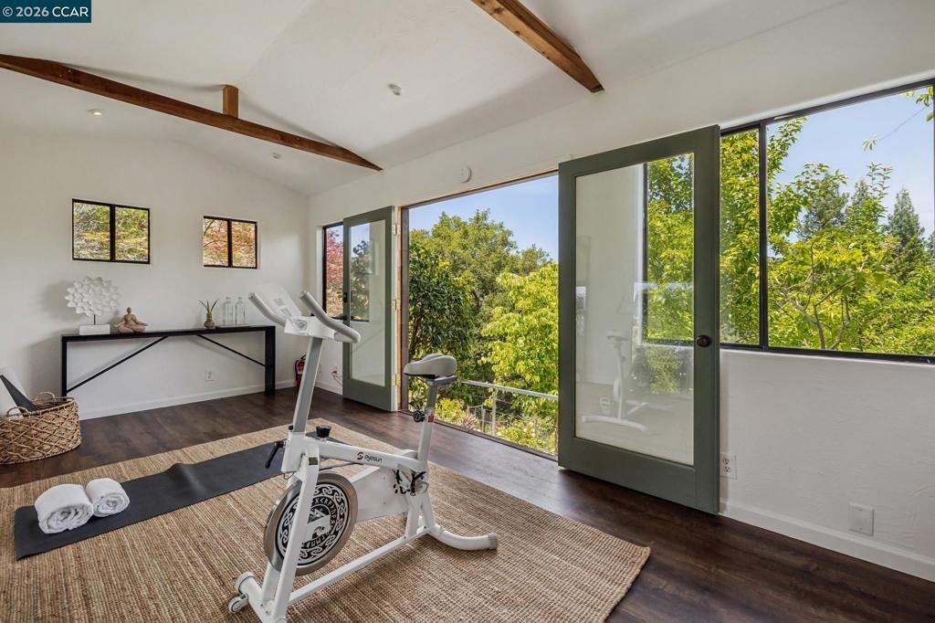 Image 60 of property listing at 6 Monte Vista Rd, Orinda, CA 94563