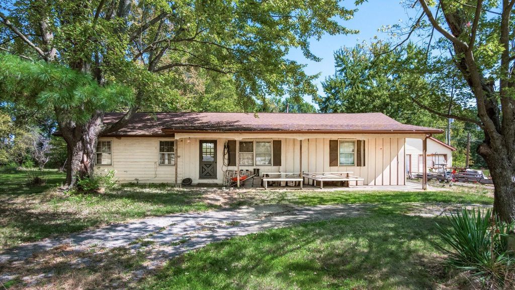 10499 Hazelton Etna Road SW, Etna, OH 43062