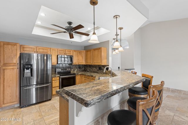 5830 E MCKELLIPS Road 70, Mesa, AZ 85215