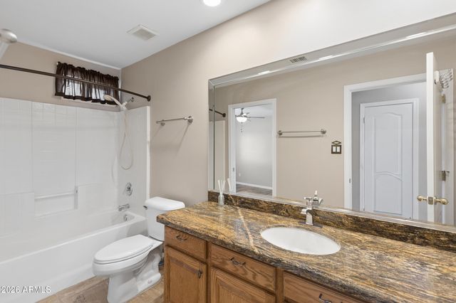 5830 E MCKELLIPS Road 70, Mesa, AZ 85215