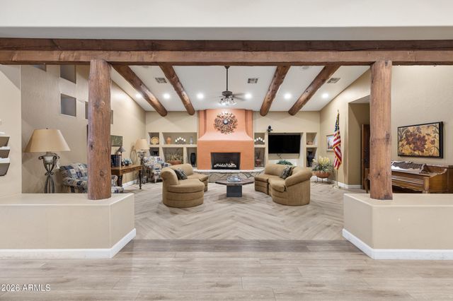 5830 E MCKELLIPS Road 70, Mesa, AZ 85215