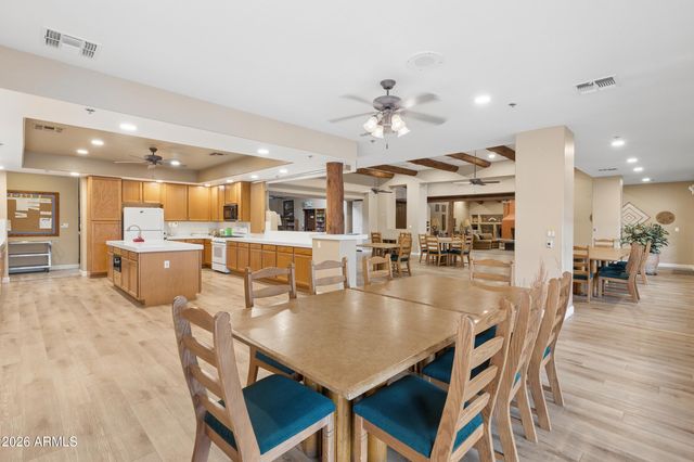 5830 E MCKELLIPS Road 70, Mesa, AZ 85215