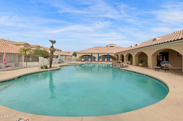 5830 E MCKELLIPS Road 70, Mesa, AZ 85215