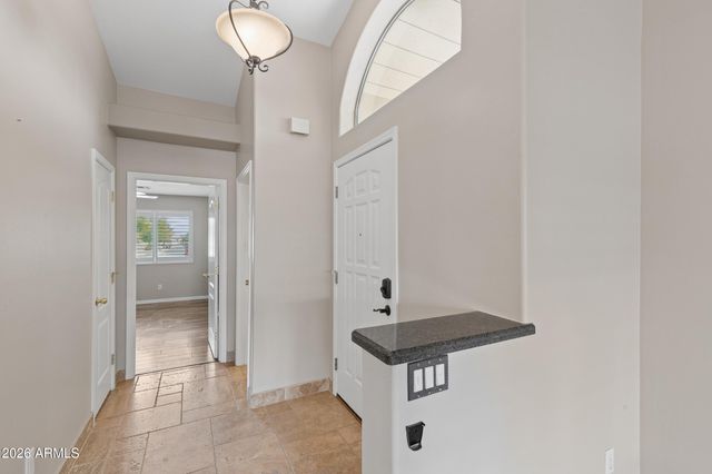 5830 E MCKELLIPS Road 70, Mesa, AZ 85215